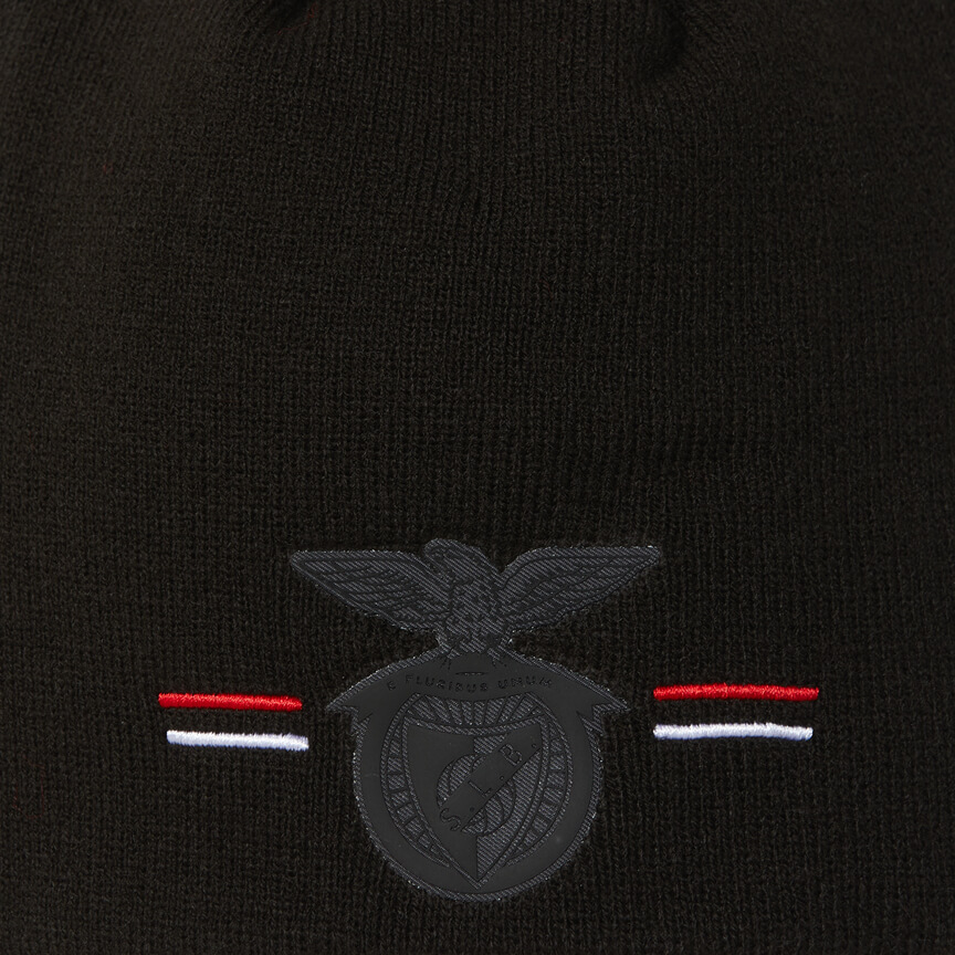 Gorro Negro con Emblema SL Benfica