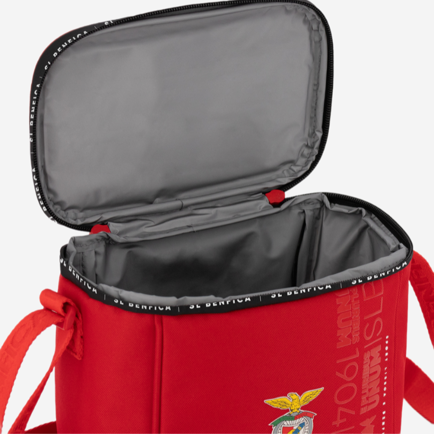 Red Lunch Box with Sport Lisboa e Benfica Emblem