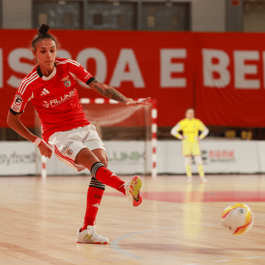 Camisola Principal Futsal Feminino SL Benfica 2025-2026